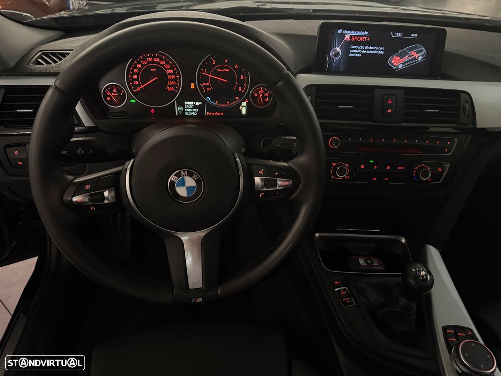 BMW 318 d Line Sport - 21