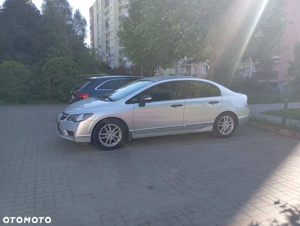 Honda Civic 1.8 Comfort - 4