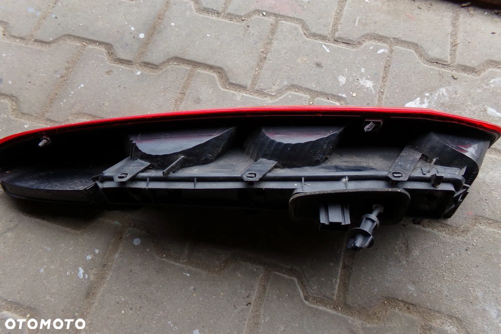Lampa lewy tył Ford fiesta 2005r. - 6
