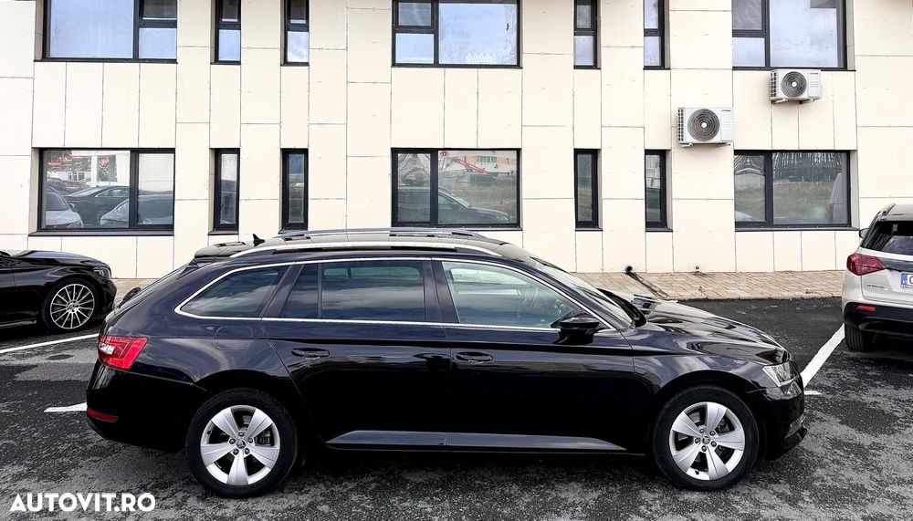 Skoda Superb - 35