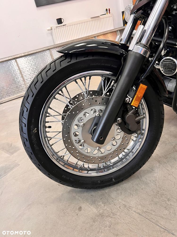 Yamaha XVS - 8