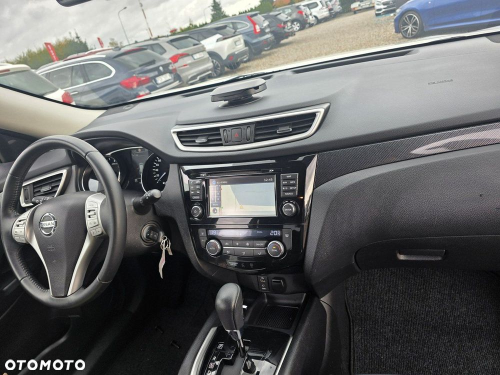 Nissan X-Trail 1.6 DCi Xtronic Tekna - 23