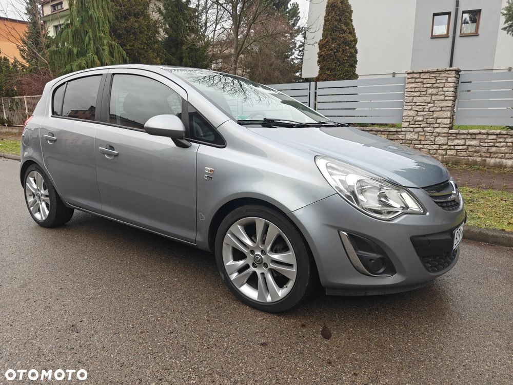 Opel Corsa 1.4 16V Edition - 10