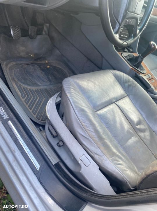 Dezmembrez BMW seria 5 E39 - 6