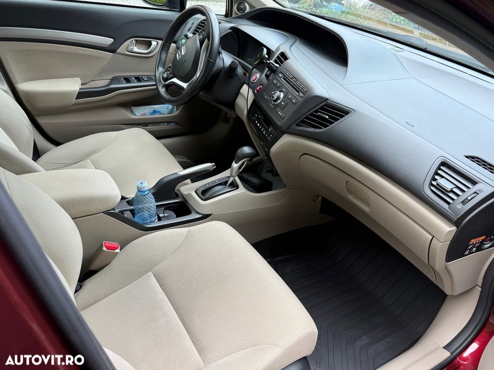 Honda Civic 1.8 AT ES - 5
