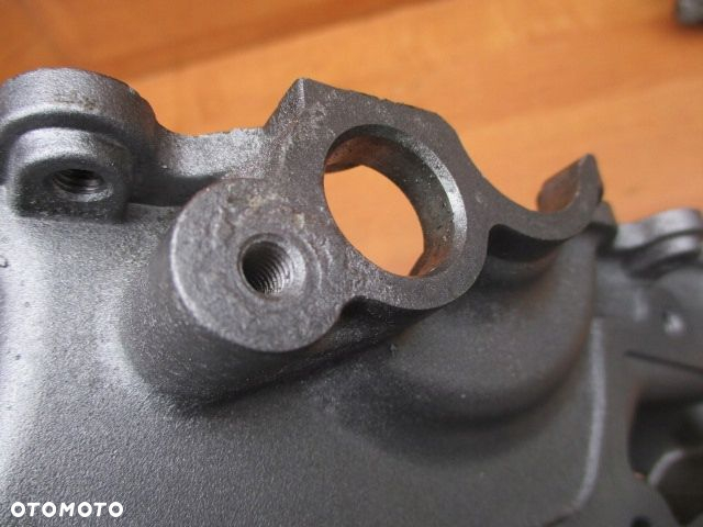 OPEL CORSA D ASTRA H 1.0 Z10XEP 1.2 Z12XEP 1.4 Z14XEP POMPA OLEJU 24469096 - 8