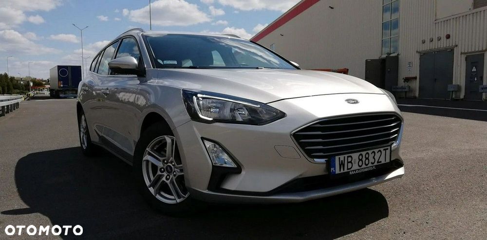 Ford Focus 1.0 EcoBoost Trend Edition - 9