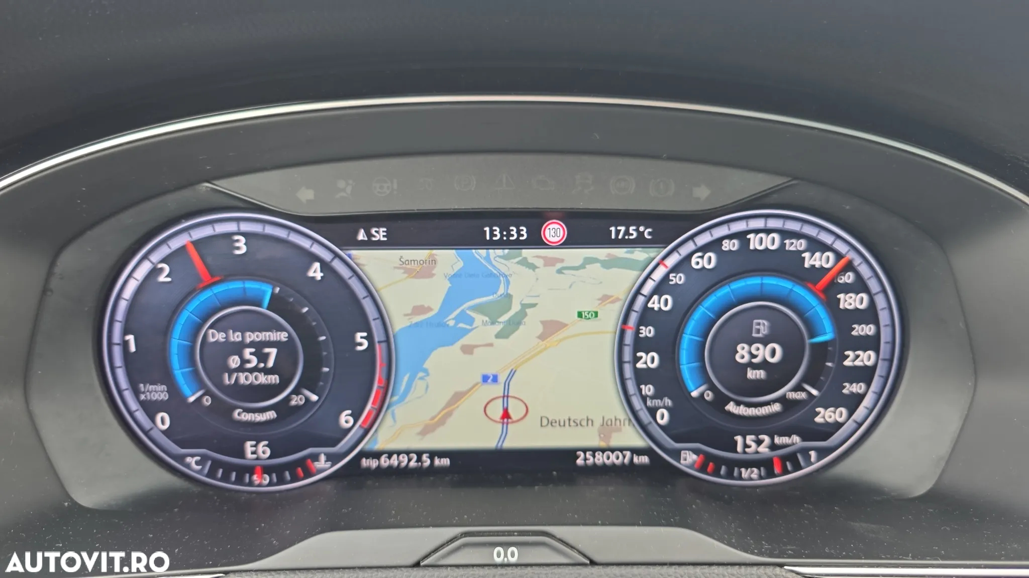 Volkswagen Passat - 26