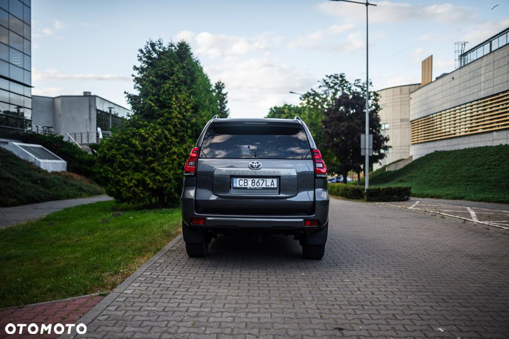 Toyota Land Cruiser LC 2.8 D-4D Prado - 13