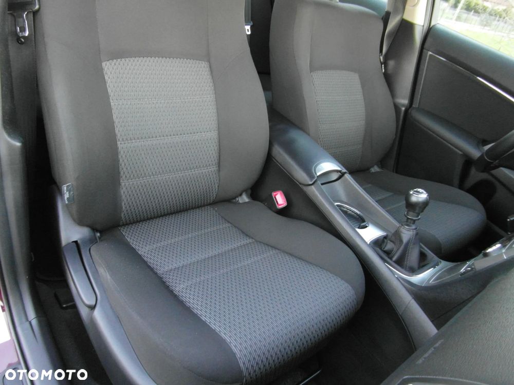 Toyota Avensis 1.8 Edition-S - 20