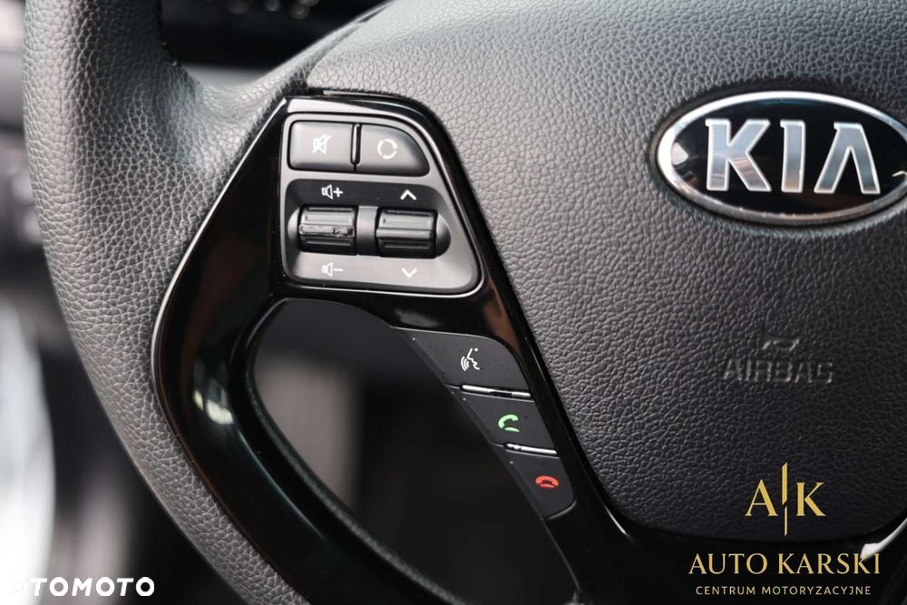 Kia Ceed - 22
