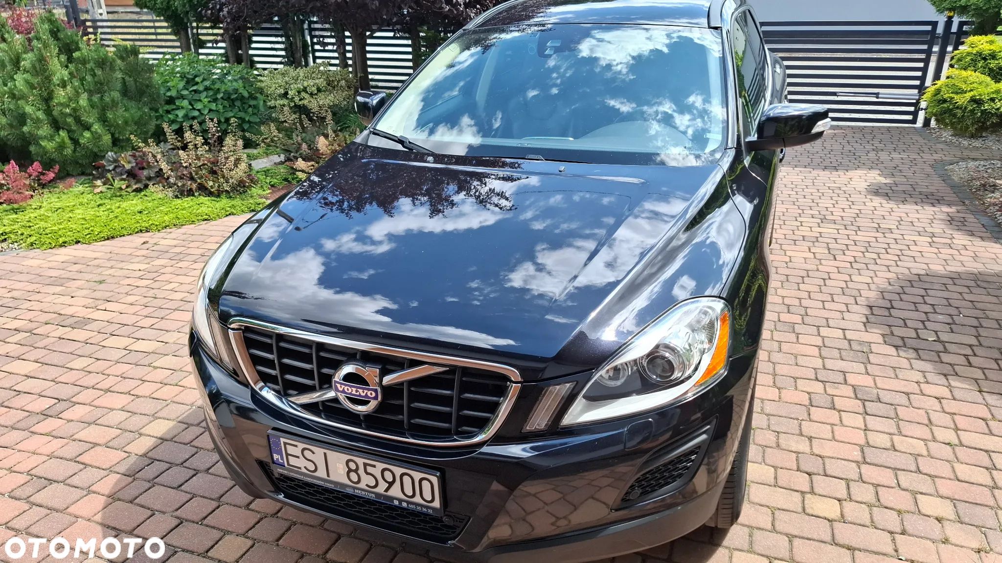 Volvo XC 60 D4 Geartronic Momentum - 1