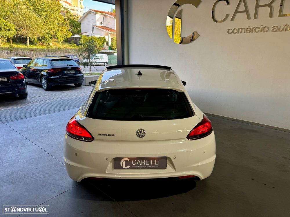 VW Scirocco 2.0 TDI R-Line - 11
