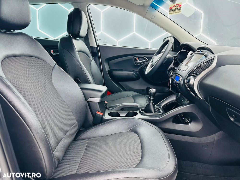 Hyundai ix35 2.0 CRDI 2WD Style - 19