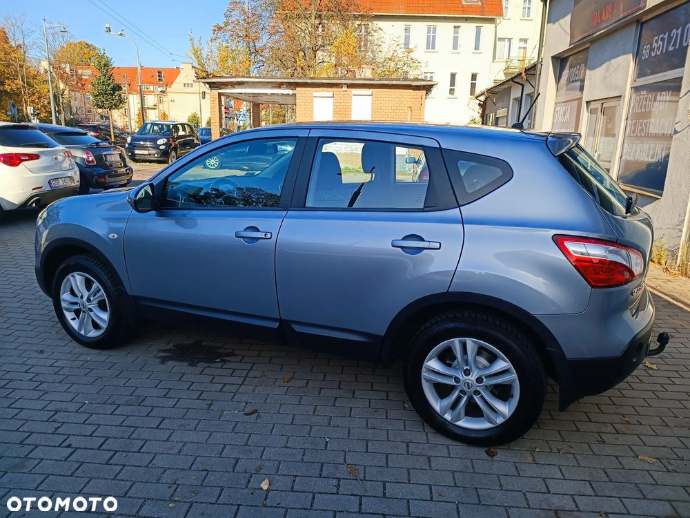 Nissan Qashqai 2010 photo 3