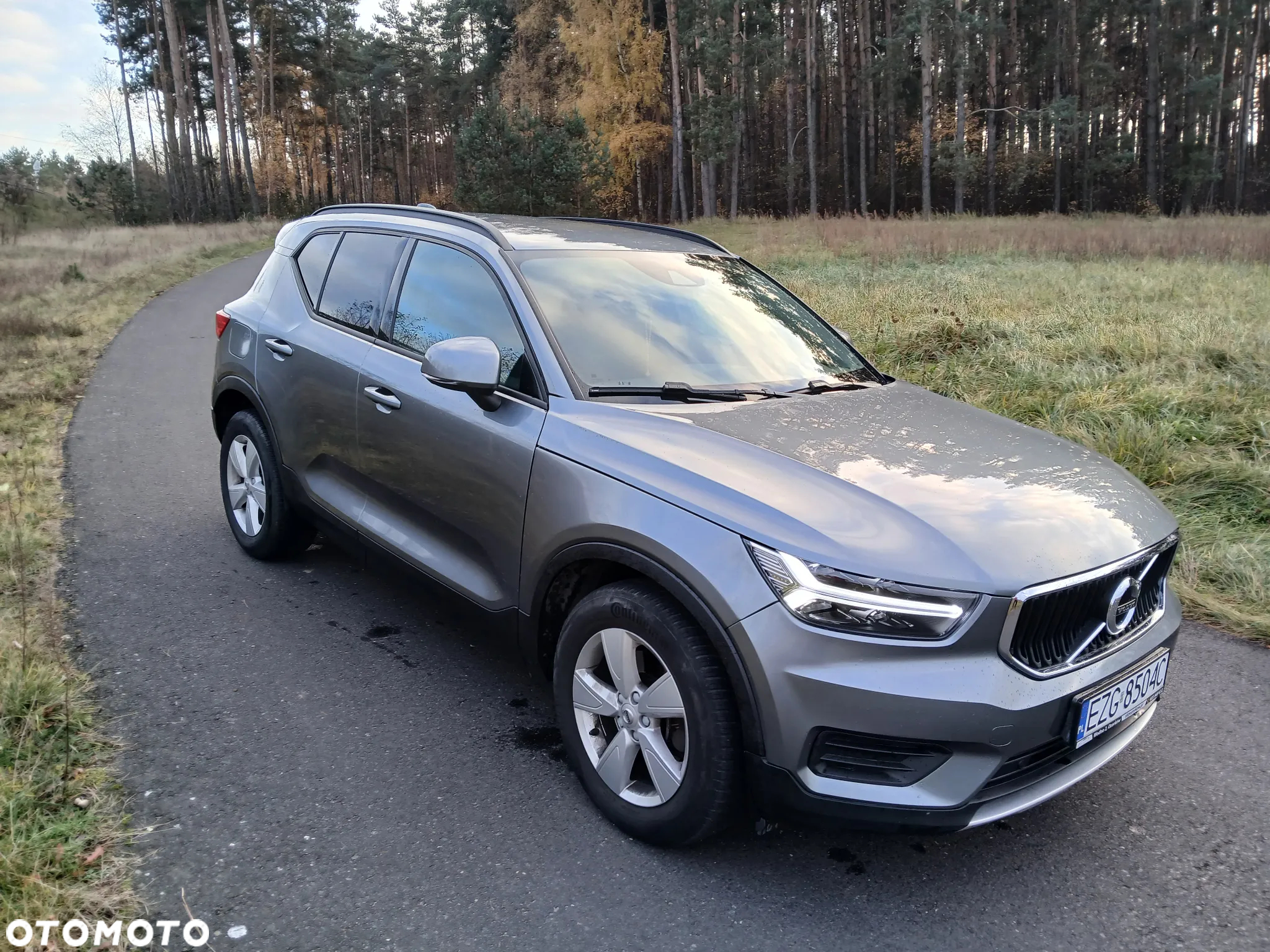 Volvo XC 40 D3 AWD Geartronic Momentum Pro - 3