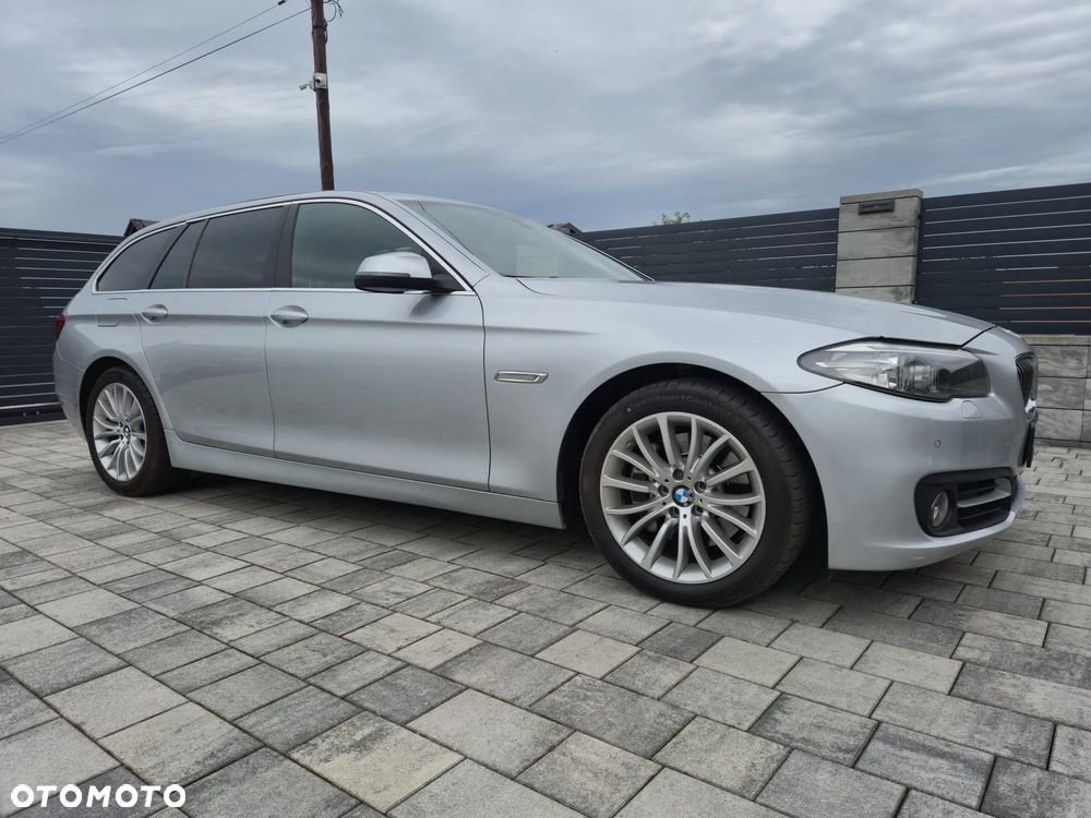 BMW Seria 5 525d xDrive Luxury Line - 12