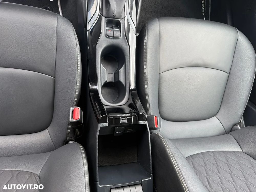 Toyota Corolla Sedan 1.8 HSD Exclusive - 20