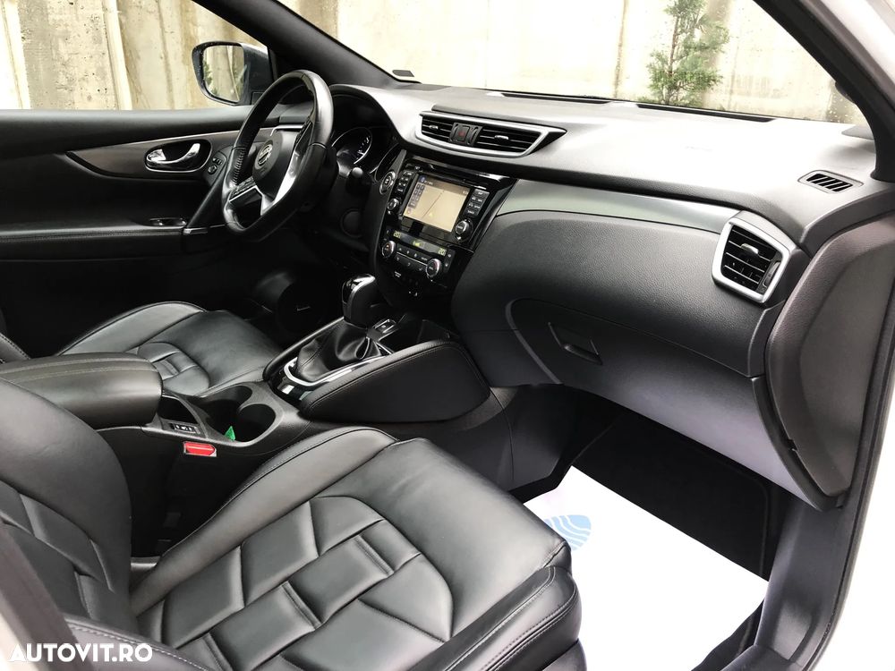 Nissan Qashqai 1.6 DCI Xtronic TEKNA+ - 13