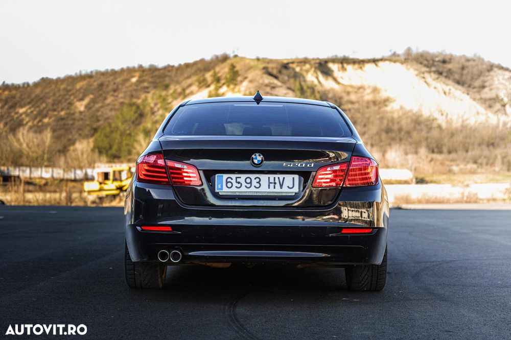 BMW Seria 5 520d - 21