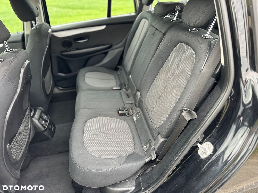 BMW Seria 2 218d Luxury Line - 25
