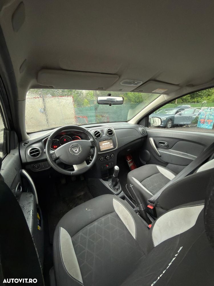 Dacia Sandero 0.9 Stepway - 6