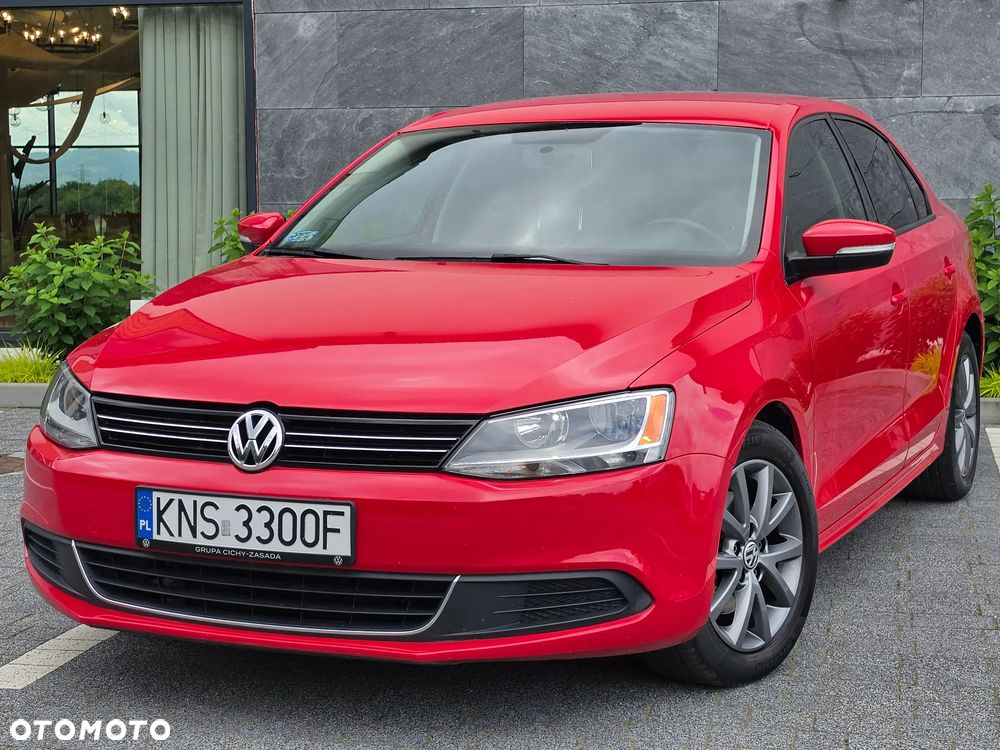 Volkswagen Jetta - 3