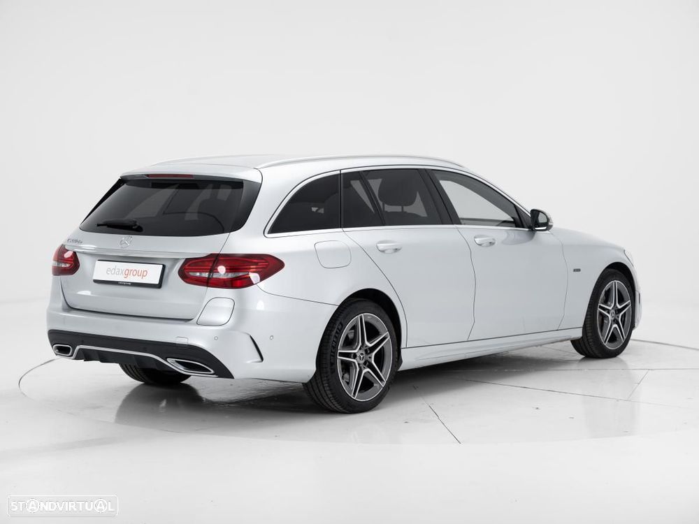 Mercedes-Benz C 300 de AMG Line - 4