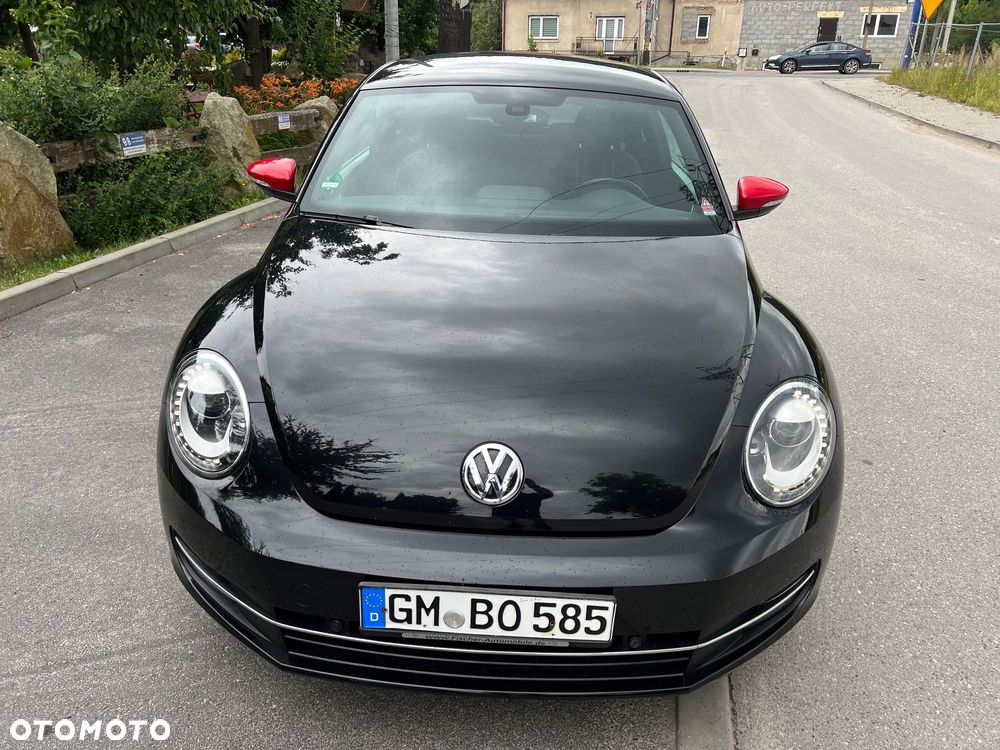 Volkswagen Beetle 2.0 TDI DPF BlueMotion Technology Club - 2
