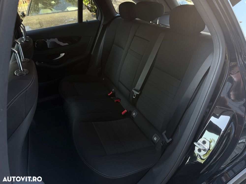 Mercedes-Benz GLC 200 4MATIC 9G-TRONIC - 17