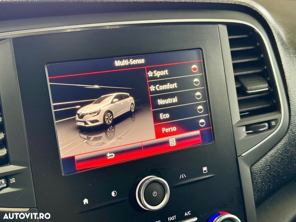 Renault Megane ENERGY dCi 110 EDC INTENS - 18