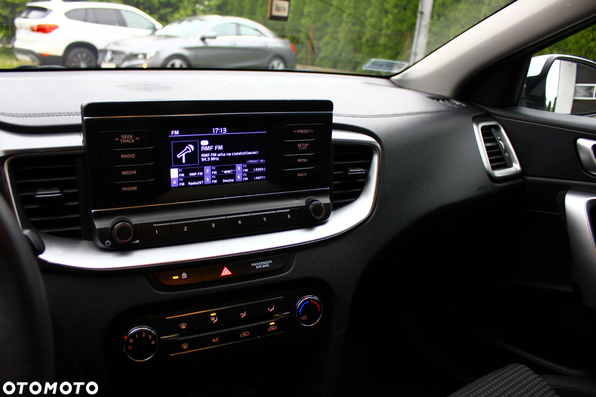 Kia Ceed 1.6 CRDi SCR S - 29