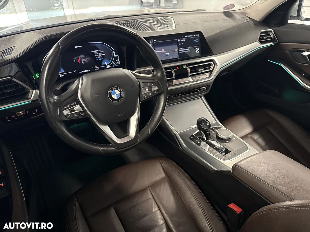 BMW Seria 3 330i Aut. Edition Luxury Line Purity - 12
