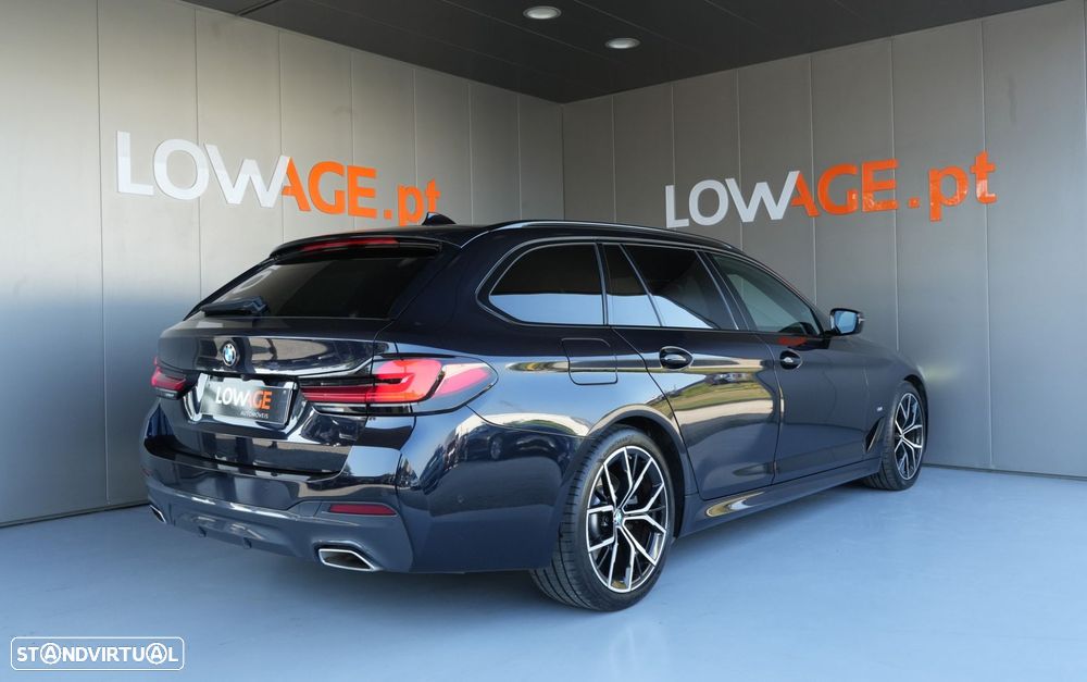 BMW 520 d Pack Desportivo M Auto - 49