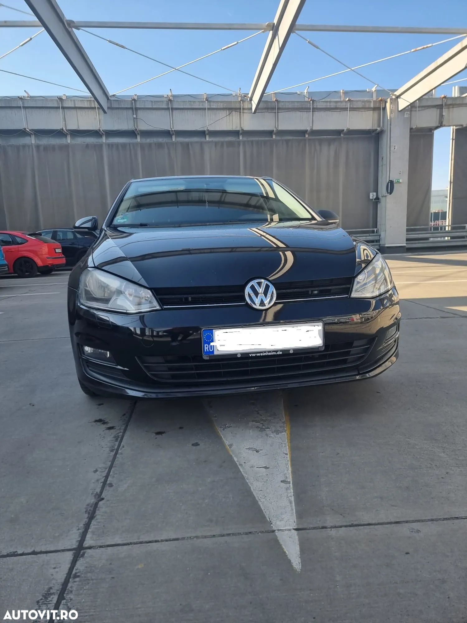 Volkswagen Golf 1.6 TDI DPF BMT Highline - 1