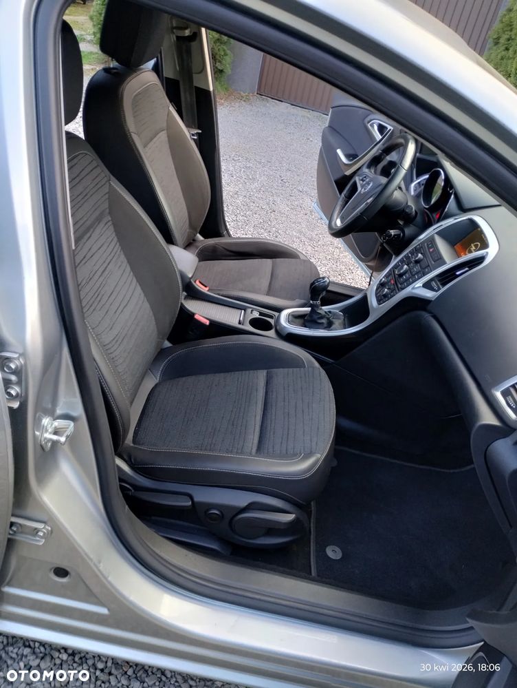 Opel Astra 1.7 CDTI DPF ENERGY - 32