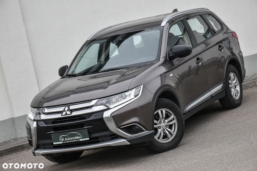 Mitsubishi Outlander 2.0 City Style 2WD - 4