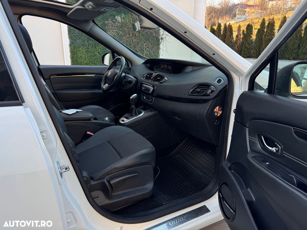 Renault Scenic - 11