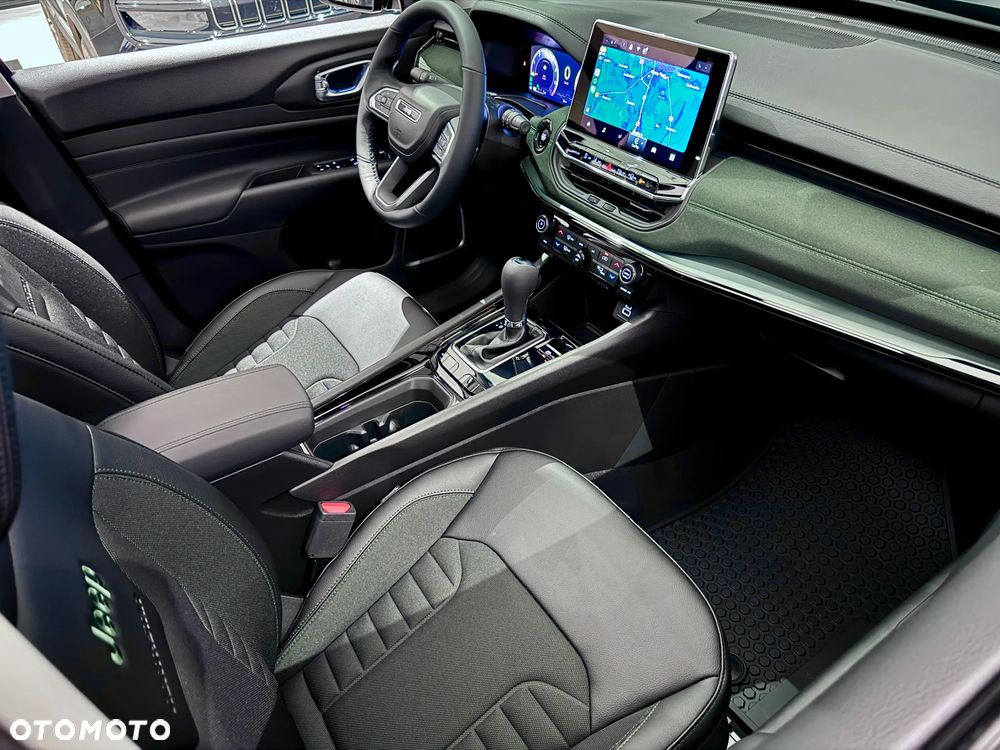 Jeep Compass 1.5 T4 mHEV North Star FWD S&S DCT - 28