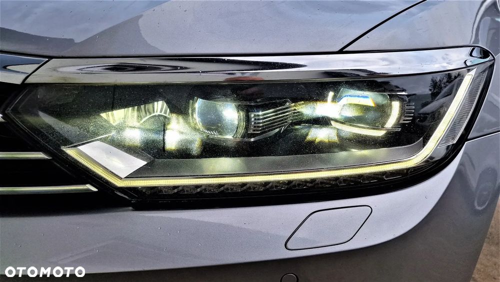 Volkswagen Passat 2.0 TDI BMT Comfortline - 22