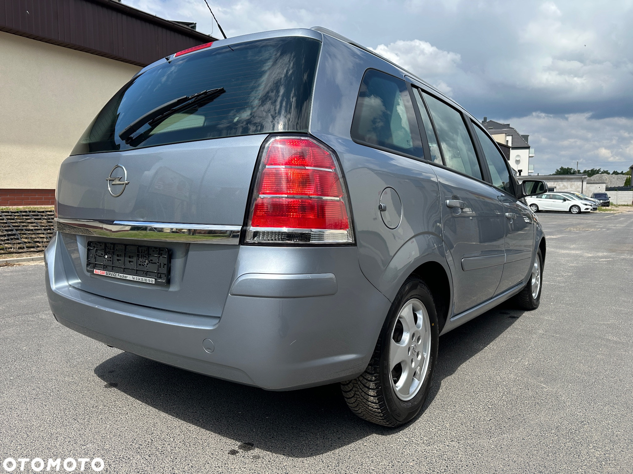 Opel Zafira - 16