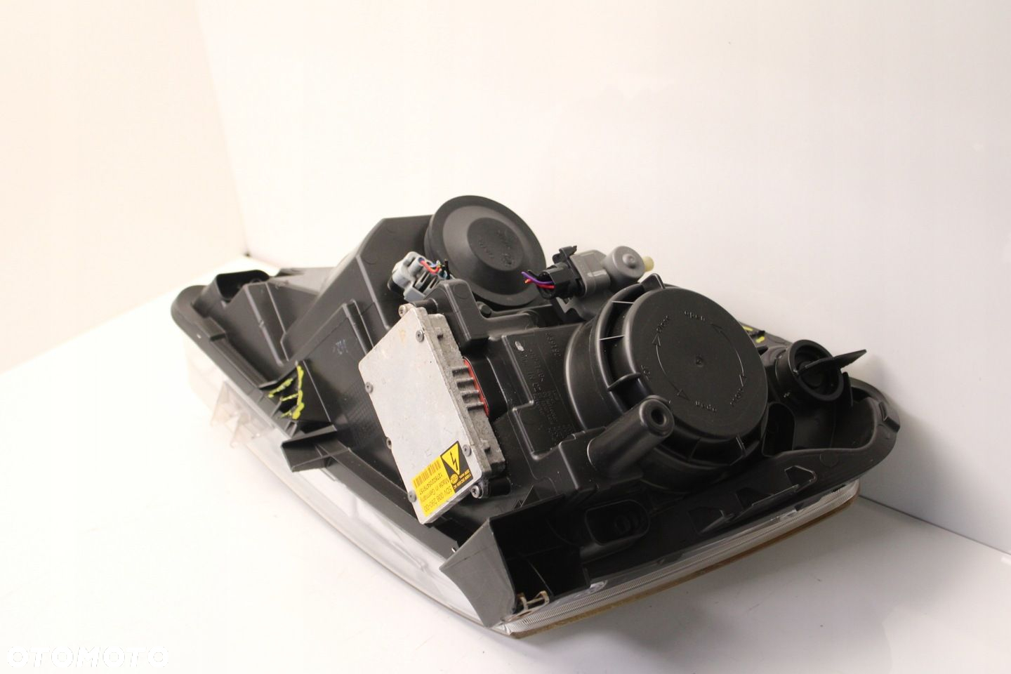 NISSAN QASHQAI J10 2006R- REFLEKTOR PRAWY LAMPA PRAWA PRZEDNIA PRZÓD XENON - 9