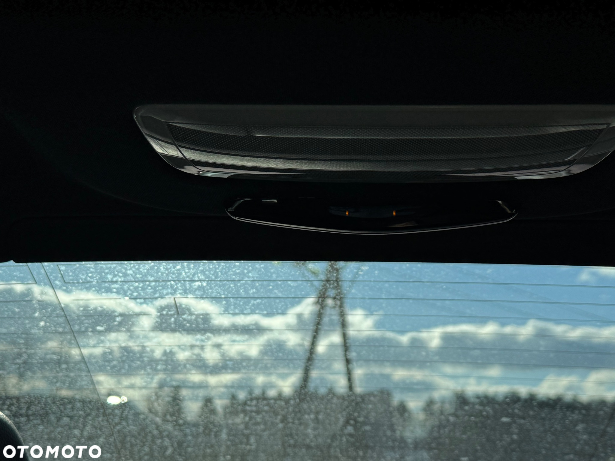 Mercedes-Benz Klasa E 200 CGI BlueEffICIENCY - 33