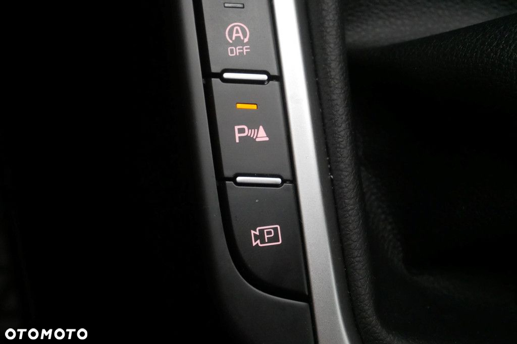 Kia Ceed 1.5 T-GDI M - 18