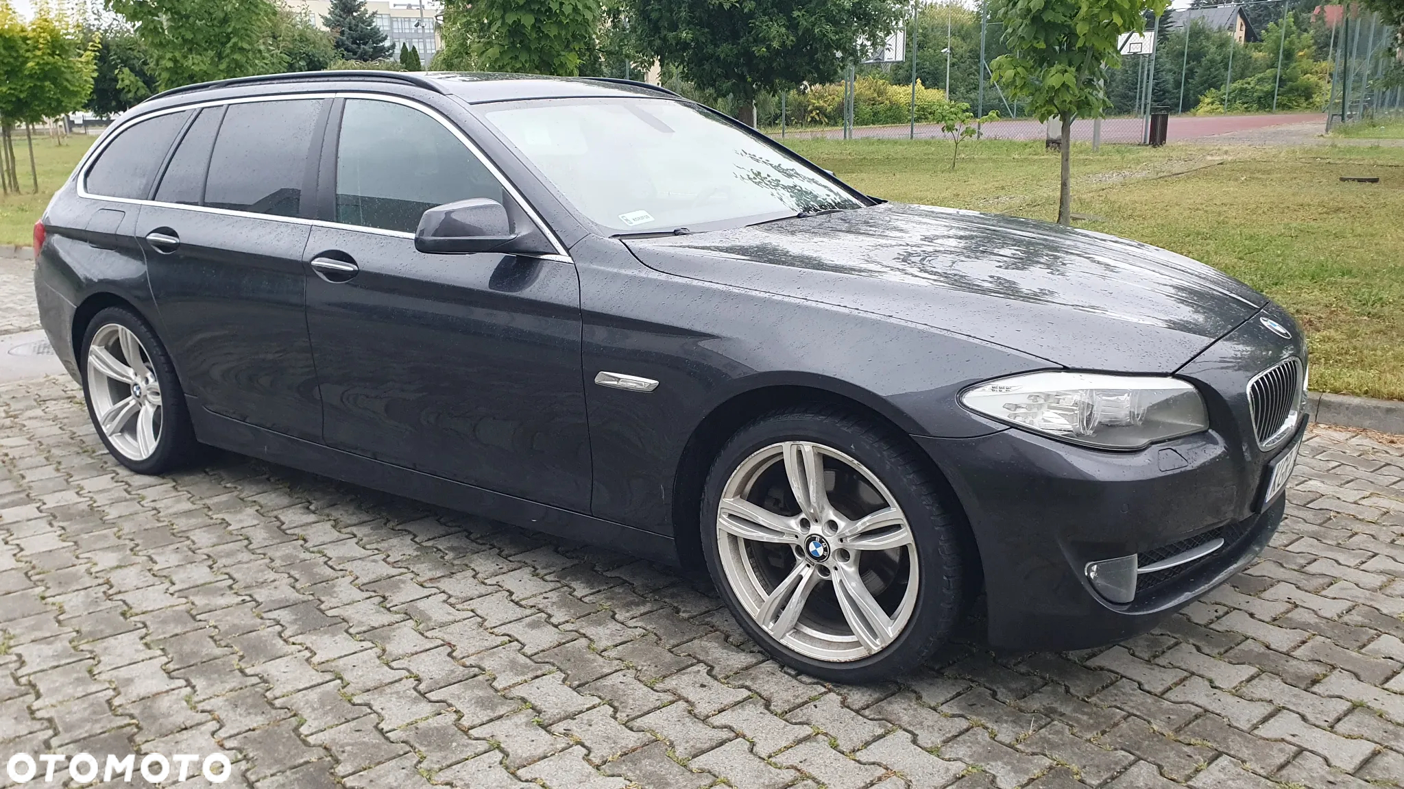BMW Seria 5 520d Touring - 23