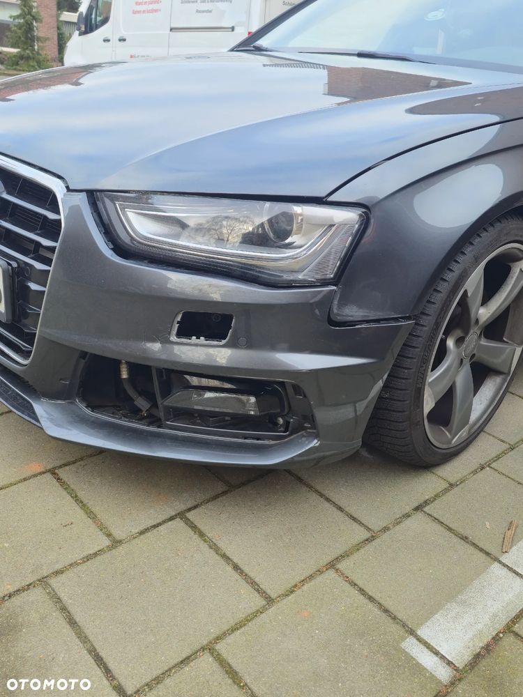 Audi A4 Avant 2.0 TDI clean diesel Multitronic - 11
