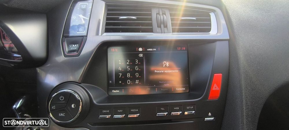 Citroën DS5 2.0 HDi So Chic 125g - 24