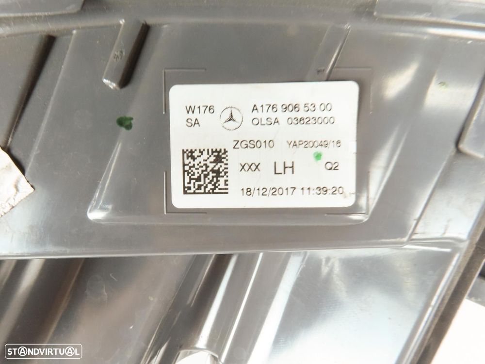 Farolim LED Esquerdo/Trás Usado / Original MERCEDES-BENZ A-CLASS (W176) A1769065... - 4