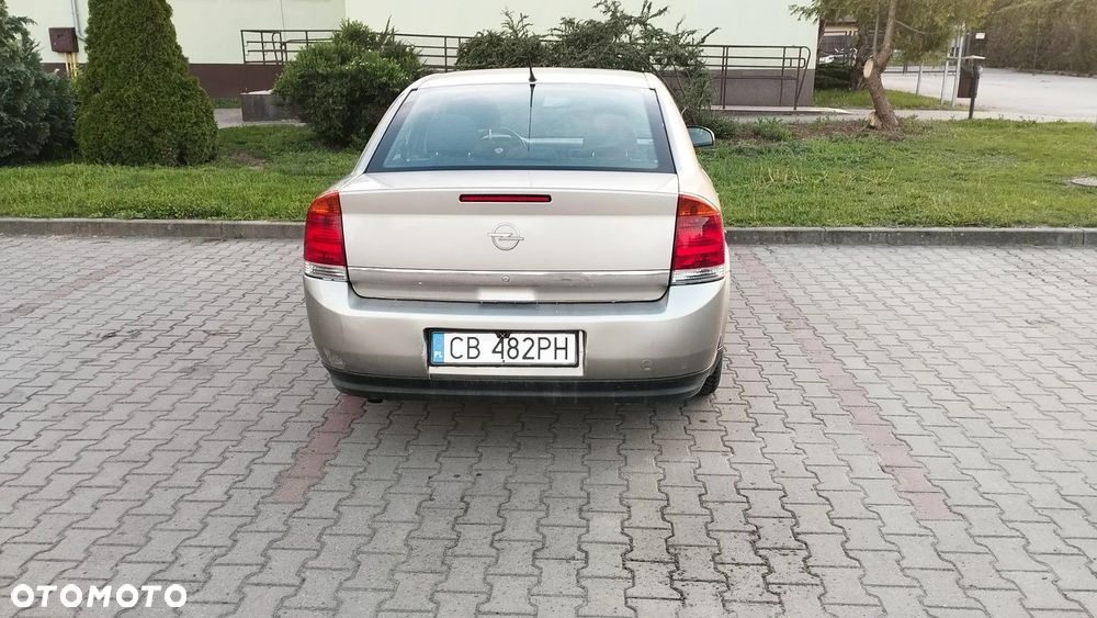 Opel Vectra - 8