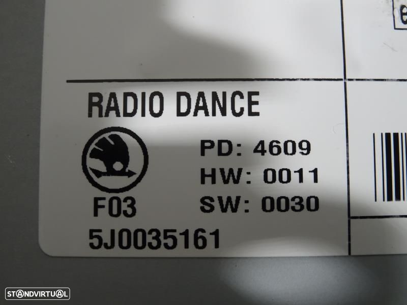 Rádio Skoda Roomster (5J)  5J0035161 / 5J0 035 161 - 8